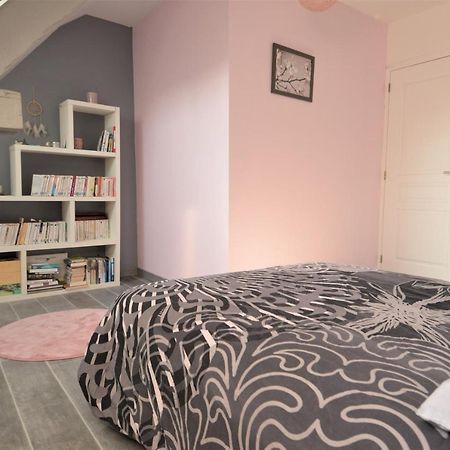 Appartement moderne avec terrasse à 500m de la mer Courseulles-sur-Mer Eksteriør bilde